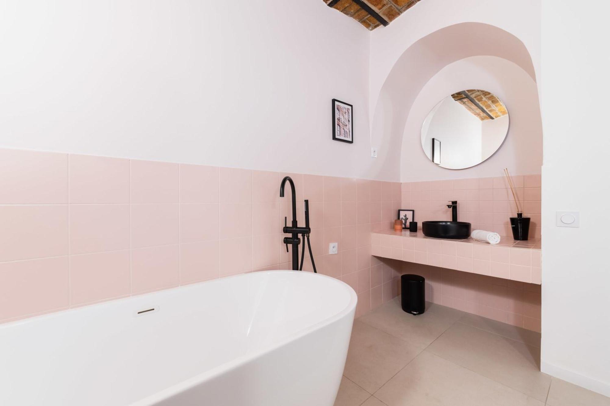 Premium Avec Grande Salle De Bain - 6p * Paris